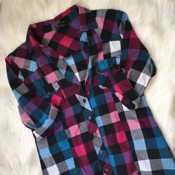 Tops - Women’s Plaid Top